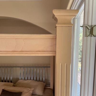 Lexington Blonde Canopy King Size Bed