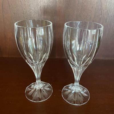 Mikasa BERKELEY water Goblets- Set of 2.