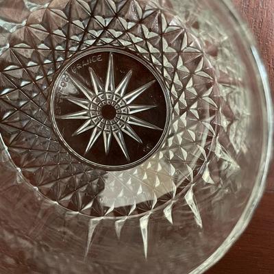 Arcoroc France Starburst Diamond Clear Glass Salad and Serving Bowls. Set of 3