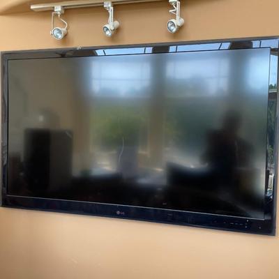 55" LG TV with Remote.
