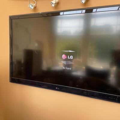 55" LG TV with Remote.
