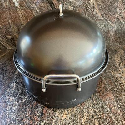 Dome Covered Non-Stick Roasting Pan with Rack.