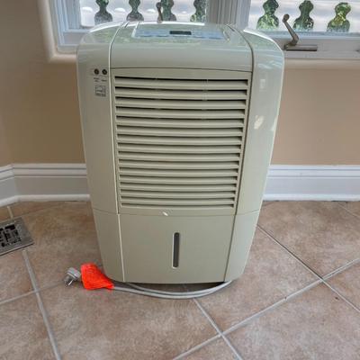 FRIGIDAIRE 50-PINT Dehumidifier