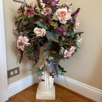 20" Floral Arrangement Pedestal & Floral Arrangement