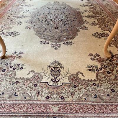 100% Hand Made Turkish Rug