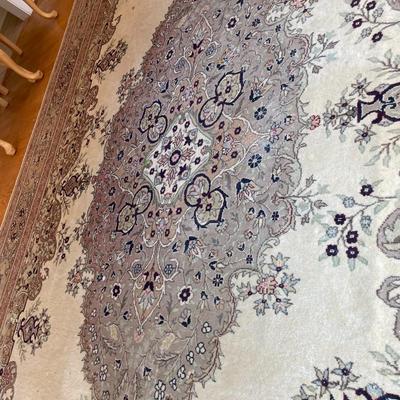 100% Hand Made Turkish Rug