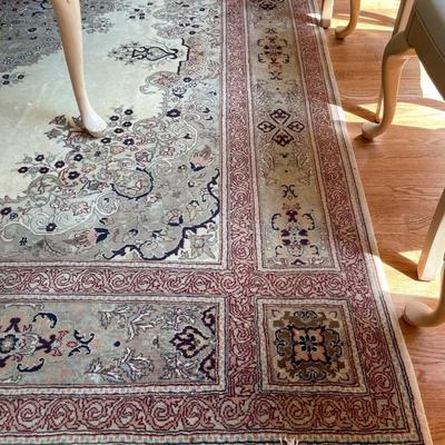 100% Hand Made Turkish Rug