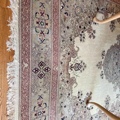 100% Hand Made Turkish Rug
