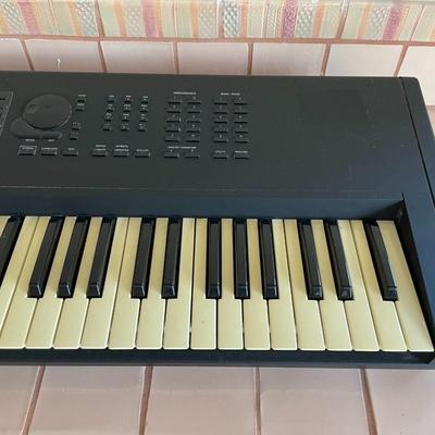 General Music GEM S3 Turbo Music Processor Keyboard Synthesizer.