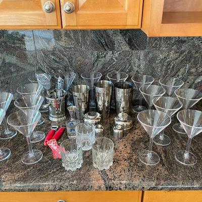 A lot of bar Items