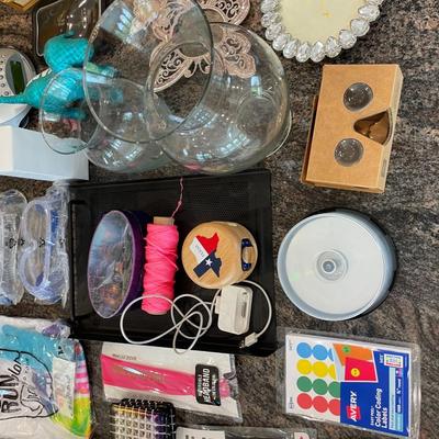 A lot of miscellaneous household items
