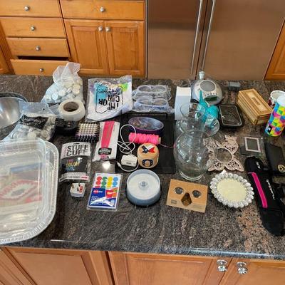 A lot of miscellaneous household items