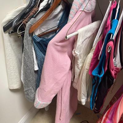 Lot of women's clothing