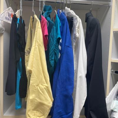 Lot of women's clothing