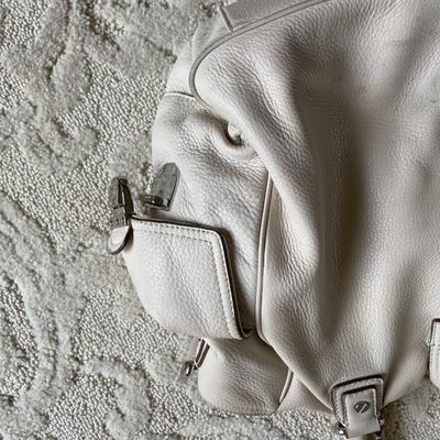 Women's Purse / Michael Kors white leather purse