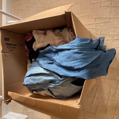 Lot of Women's and Girl's Clothing