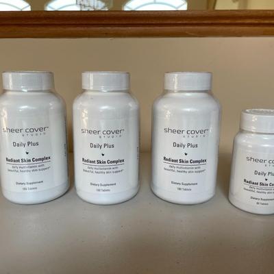Sheer Cover - Daily Plus Radiant Skin Complex