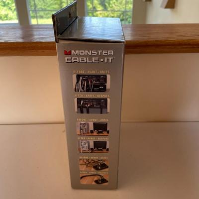 Monster Cable It - Cable Management Kit Medium 8FT Long