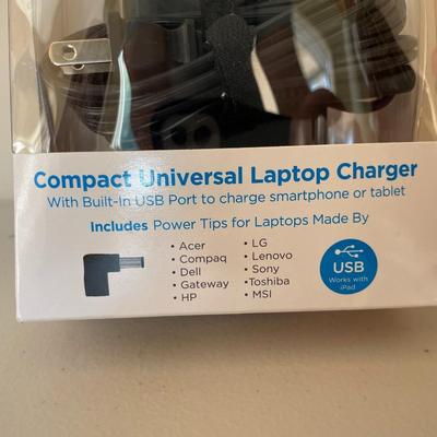 iGo Compact Universal Laptop Charger