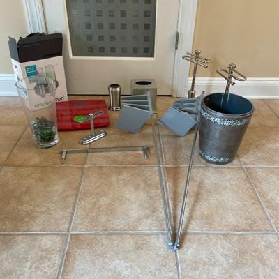 Lot of Bathroom accessories