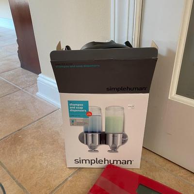 Lot of Bathroom accessories
