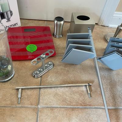 Lot of Bathroom accessories