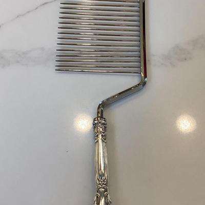 Silver- cake server