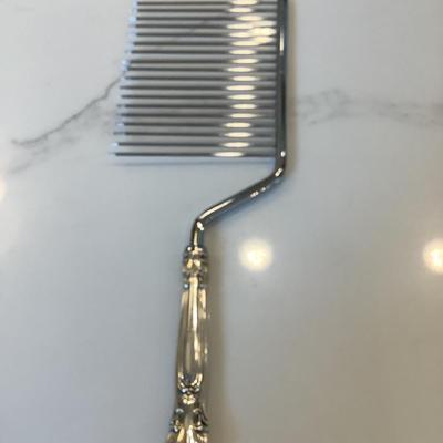 Silver- cake server