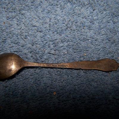 LOT 4 VINTAGE SOUVENIR STERLING SPOONS SD/MO/NY/CANADA