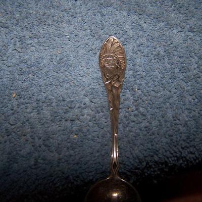 LOT 4 VINTAGE SOUVENIR STERLING SPOONS SD/MO/NY/CANADA