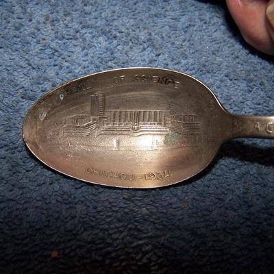 LOT 10 HISTORIC SOUVENIR SPOONS 3 CENTURY OF PROGRESS/TOURNAMENT OF ROSES PLUS