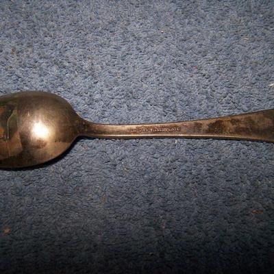 LOT 10 HISTORIC SOUVENIR SPOONS 3 CENTURY OF PROGRESS/TOURNAMENT OF ROSES PLUS