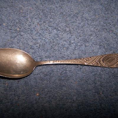 LOT 10 HISTORIC SOUVENIR SPOONS 3 CENTURY OF PROGRESS/TOURNAMENT OF ROSES PLUS