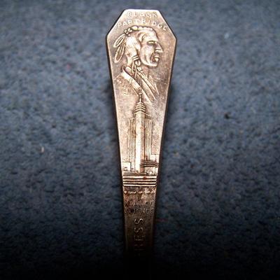 LOT 10 HISTORIC SOUVENIR SPOONS 3 CENTURY OF PROGRESS/TOURNAMENT OF ROSES PLUS