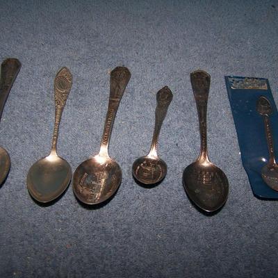 LOT 10 HISTORIC SOUVENIR SPOONS 3 CENTURY OF PROGRESS/TOURNAMENT OF ROSES PLUS