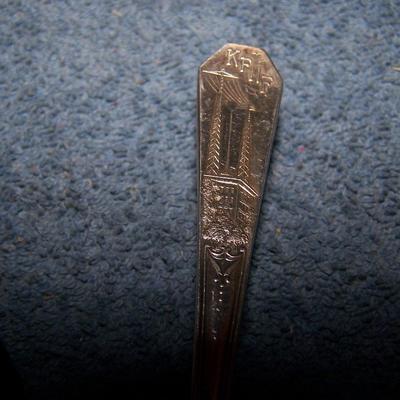 LOT 11 WONDERFUL VINTAGE ADVERTISING SOUVENIR SPOONS DENNIS MENACE/KFNF/WALKER'S/ROLEX-2/LOG CABIN