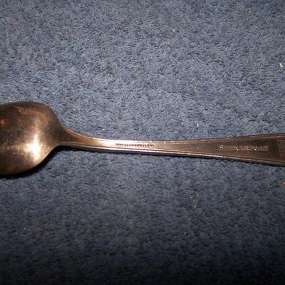 LOT 11 WONDERFUL VINTAGE ADVERTISING SOUVENIR SPOONS DENNIS MENACE/KFNF/WALKER'S/ROLEX-2/LOG CABIN
