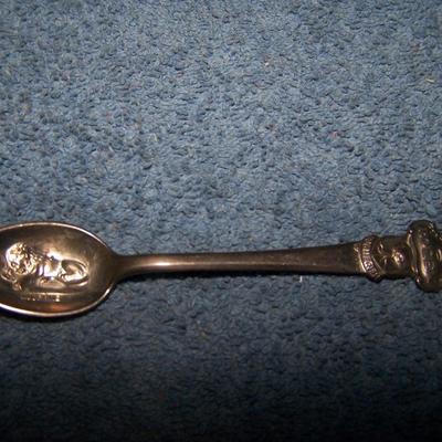 LOT 11 WONDERFUL VINTAGE ADVERTISING SOUVENIR SPOONS DENNIS MENACE/KFNF/WALKER'S/ROLEX-2/LOG CABIN