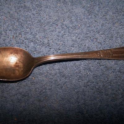 LOT 11 WONDERFUL VINTAGE ADVERTISING SOUVENIR SPOONS DENNIS MENACE/KFNF/WALKER'S/ROLEX-2/LOG CABIN