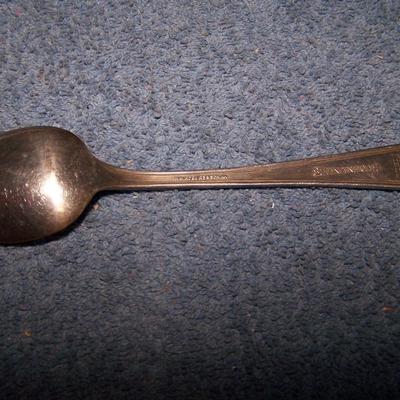 LOT 11 WONDERFUL VINTAGE ADVERTISING SOUVENIR SPOONS DENNIS MENACE/KFNF/WALKER'S/ROLEX-2/LOG CABIN