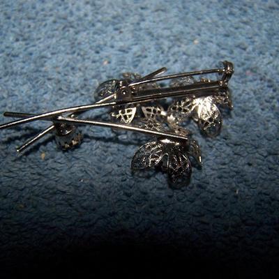 LOT 16 LOVELY VINTAGE JEWELRY RHINESTONES