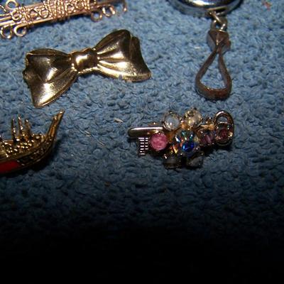 LOT 18 GREAT VINTAGE JEWELRY