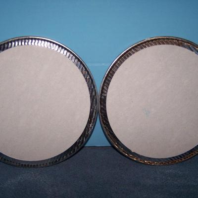 LOT 23 VINTAGE HOT PADS/PLATES/TRIVETS