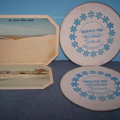 LOT 23 VINTAGE HOT PADS/PLATES/TRIVETS