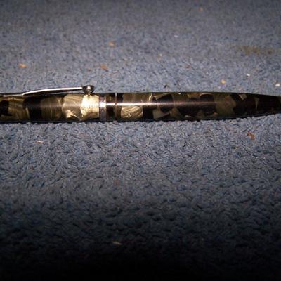 LOT 37 VINTAGE FANCY MARBLED PENCIL