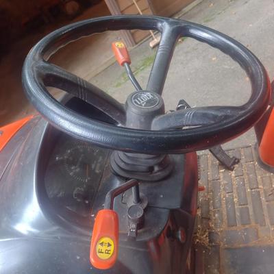 Kioti CK35 4WD 8x8 Farm Tractor with 682 Hours