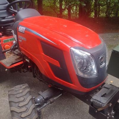 Kioti CK2510 4WD with 180.5 Hours