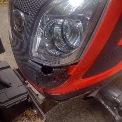 Kioti CK2510 4WD with 180.5 Hours