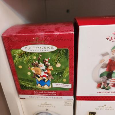 Lot of 6 Hallmark Keepsake Christmas Tree ornaments Magic +