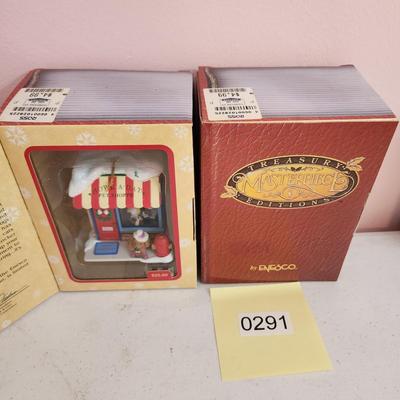 2 Pcs Enesco Howl a Day Pet shoppe